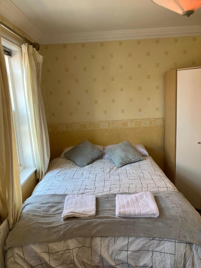 Central Chester Bedrooms エクステリア 写真